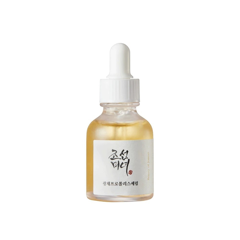 Skin TOGO Beauty of Joseon Glow Serum with propolis and niacinamide in a 30ml glass dropper bottle.