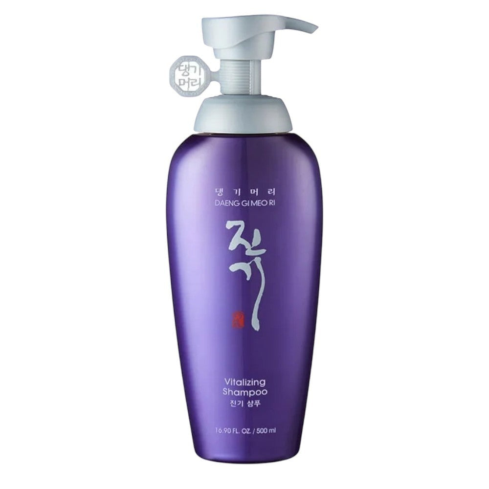 Skin TOGO Daeng Gi Meo Ri Vitalizing Shampoo in a 500ml purple bottle for hair loss prevention.