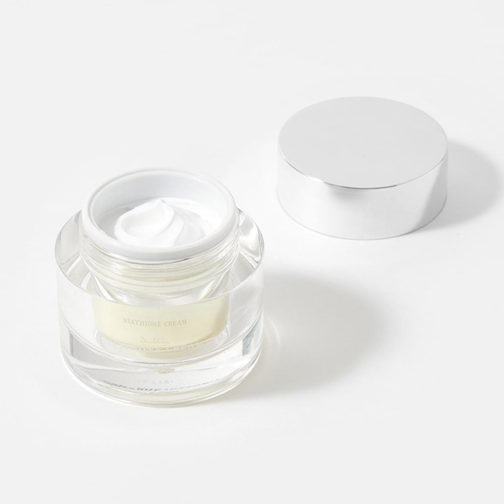 Skin TOGO Dr.Althea Niathione Cream in a clear glass jar with a silver lid, showing the white hydrating face cream.