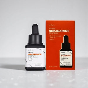 Skin TOGO Isntree Hyper Niacinamide 20 Serum bottle and orange box for pore control and brightening.
